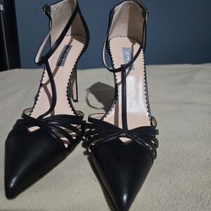 SJP by Sarah Jessica Parker Black Heels with Strappy Design